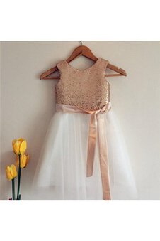 Robe cortège fille naturel plissé ceinture en étoffe avec perle en tulle