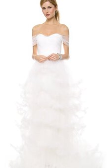 Robe de mariée longue naturel avec manche courte fermeutre eclair de traîne courte