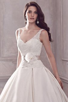 Robe de mariée intemporel luxueux solennel manche nulle avec décoration dentelle