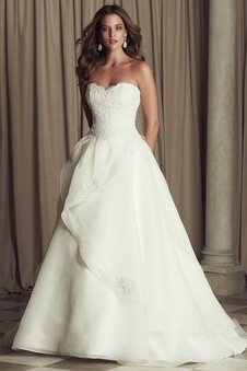 Robe de mariée bombé romantique ligne a en chiffon avec décoration dentelle