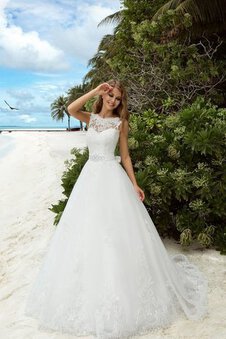 Robe de mariée naturel facile avec perle appliques v col profonde