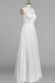 Robe de mariée longue bucolique au niveau de cou avec chiffon avec décoration dentelle