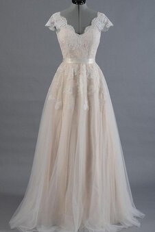 Robe de mariée elégant plissage de traîne courte avec décoration dentelle ligne a