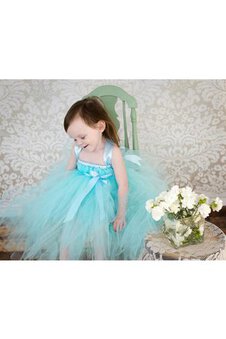 Robe cortège fille plissé avec ruban ceinture textile en tulle de longueur à genou