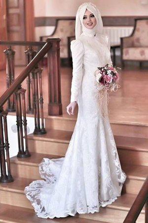 Robe de mariée de sirène elevé avec décoration dentelle fait main naturel