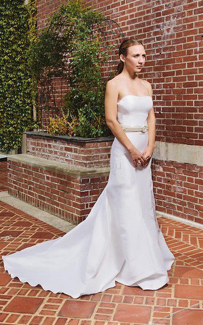 Robe de mariée naturel mode fermeutre eclair avec sans manches en satin