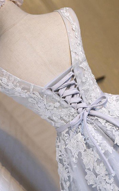 Robe fête de la rentrée vintage romantique manche nulle avec lacets textile en tulle