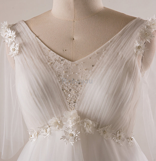 Robe de mariée ligne a v encolure captivant solennelle intemporel