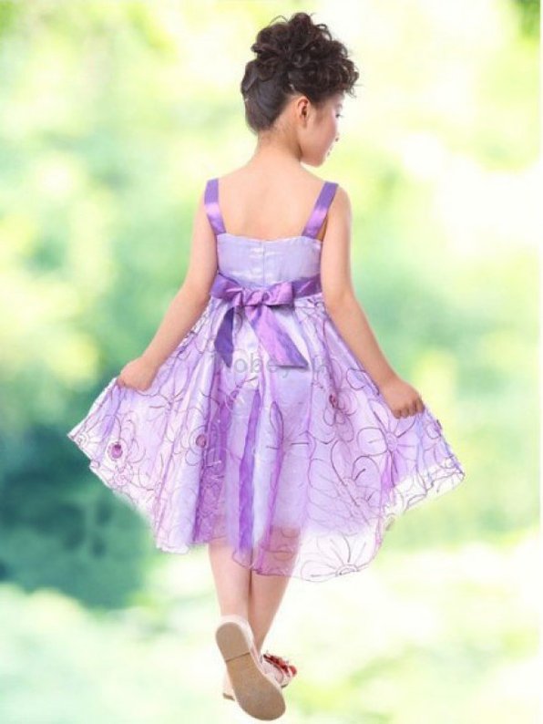 Robe cortège fille bref au niveau de genou de princesse avec zip avec fleurs