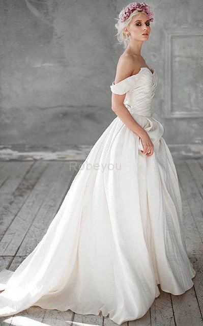 Robe de mariée delicat avec perle textile taffetas ruché col en forme de cœur