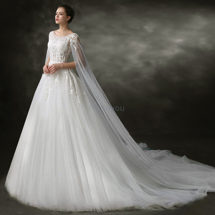 Robe de mariée élégant salle interne luxueux modeste exclusif