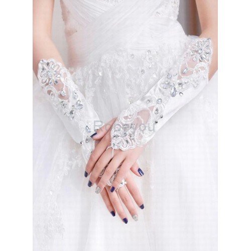 Sequin Lace Blanc Chic | Gants de mariée modernes