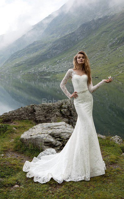 Robe de mariée vintage elégant longueru au niveau de sol avec manche longue v col profonde