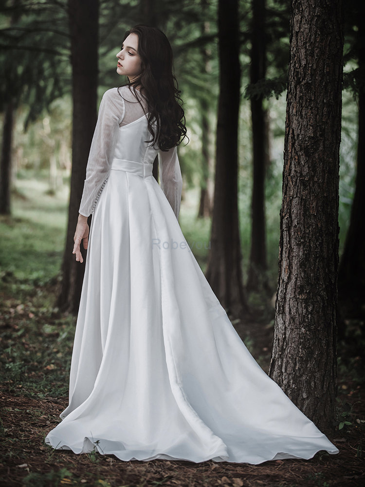 Robe de mariée avec zip avec perle délicat romantique distinguee