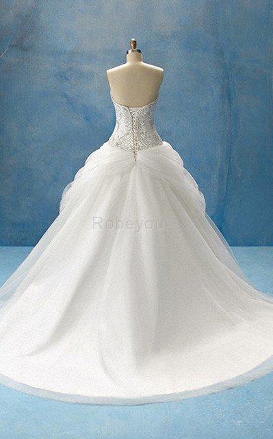 Robe de mariée mode textile en tulle longueru au niveau de sol de traîne courte avec perle