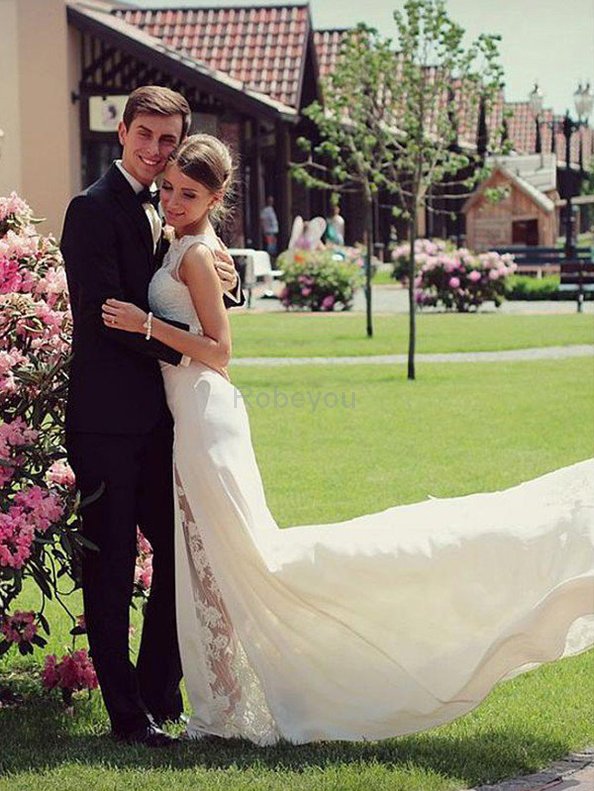 Robe de mariée avec sans manches jusqu'au sol parfait de princesse naturel